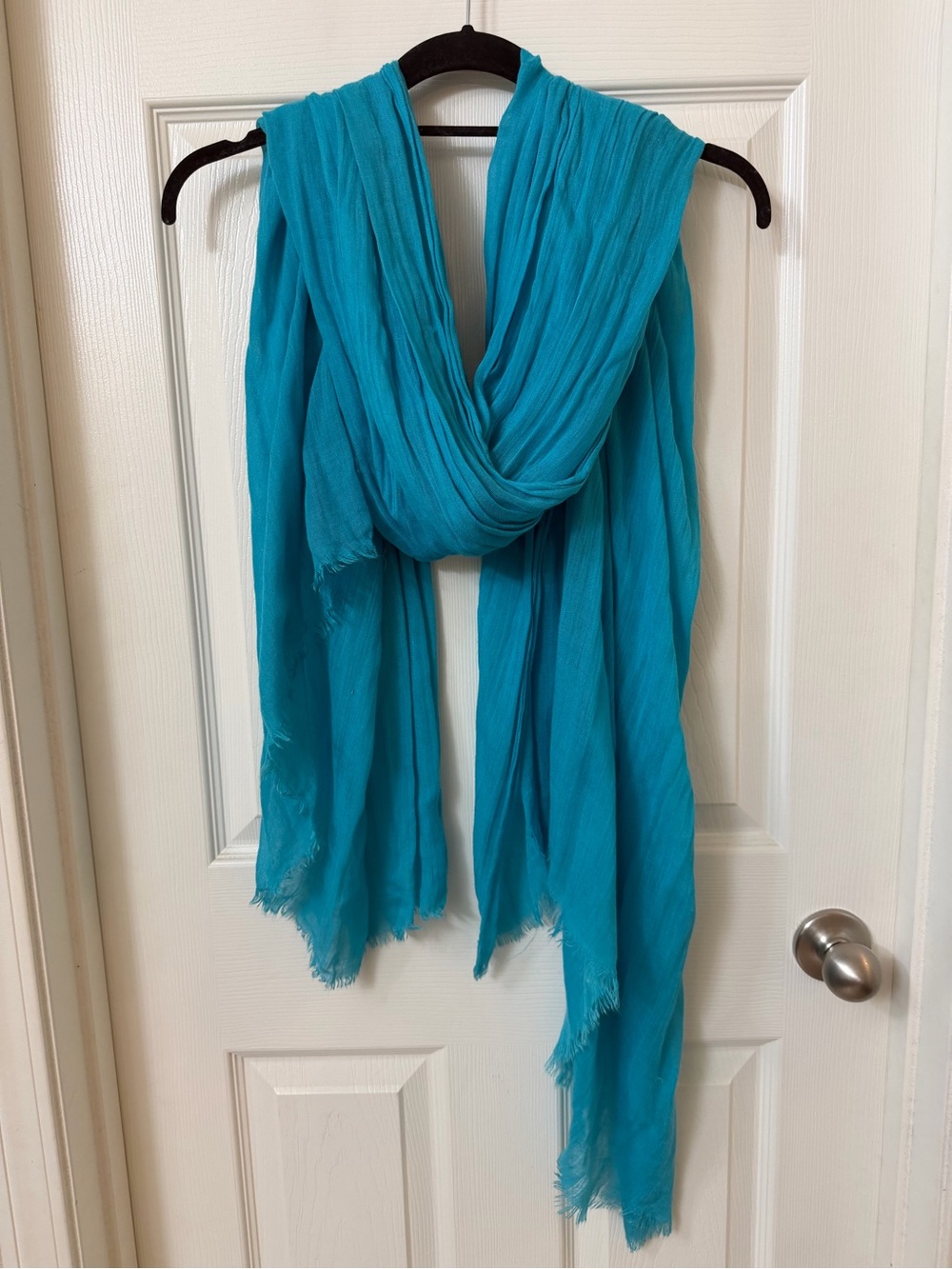 Lightweight Blue Women’s Scarf